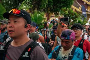 BIB: 
                            <button type="button" onclick="openModal(26906931)" class="btn btn-primary btn-sm float-right btn-popup" data-toggle="modal" data-target=".modal-high-quality">
                        <i class="fas fa-shopping-cart"></i> Add to Cart
                    </button>
                                            <button type="button" onclick="isThisMe(26906931, true)" class="btn btn-success btn-sm float-right btn-popup btn-isme hidden" data-toggle="tooltip" data-placement="bottom" title="นี่คือรูปของคุณใช่ไหม คลิกที่นี่เพื่อเอาเข้าอัลบั้ม">
                        <i class="fas fa-plus"></i> Add to album
                    </button>
                    <button type="button" onclick="isThisMe(26906931, false)" class="btn btn-warning btn-sm float-right btn-popup btn-isnotme hidden">
                        <i class="fas fa-ban"></i> Remove from album
                    </button>